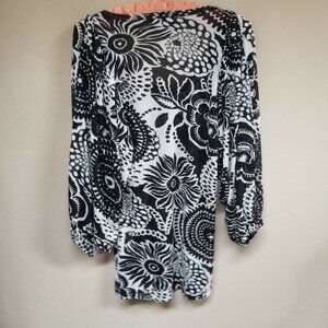 Karen Kane Top Womens Medium Black White Floral Scoop Neck Balloon Sleeve Blouse